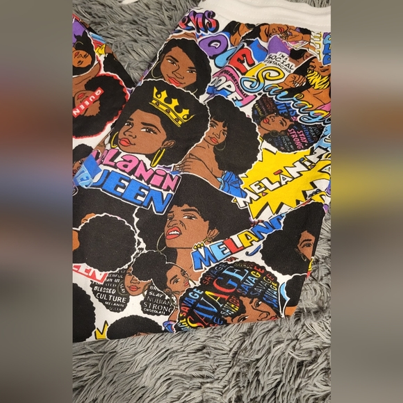 Girls Melanin Queen Graphic Joggers. - Picture 3 of 8